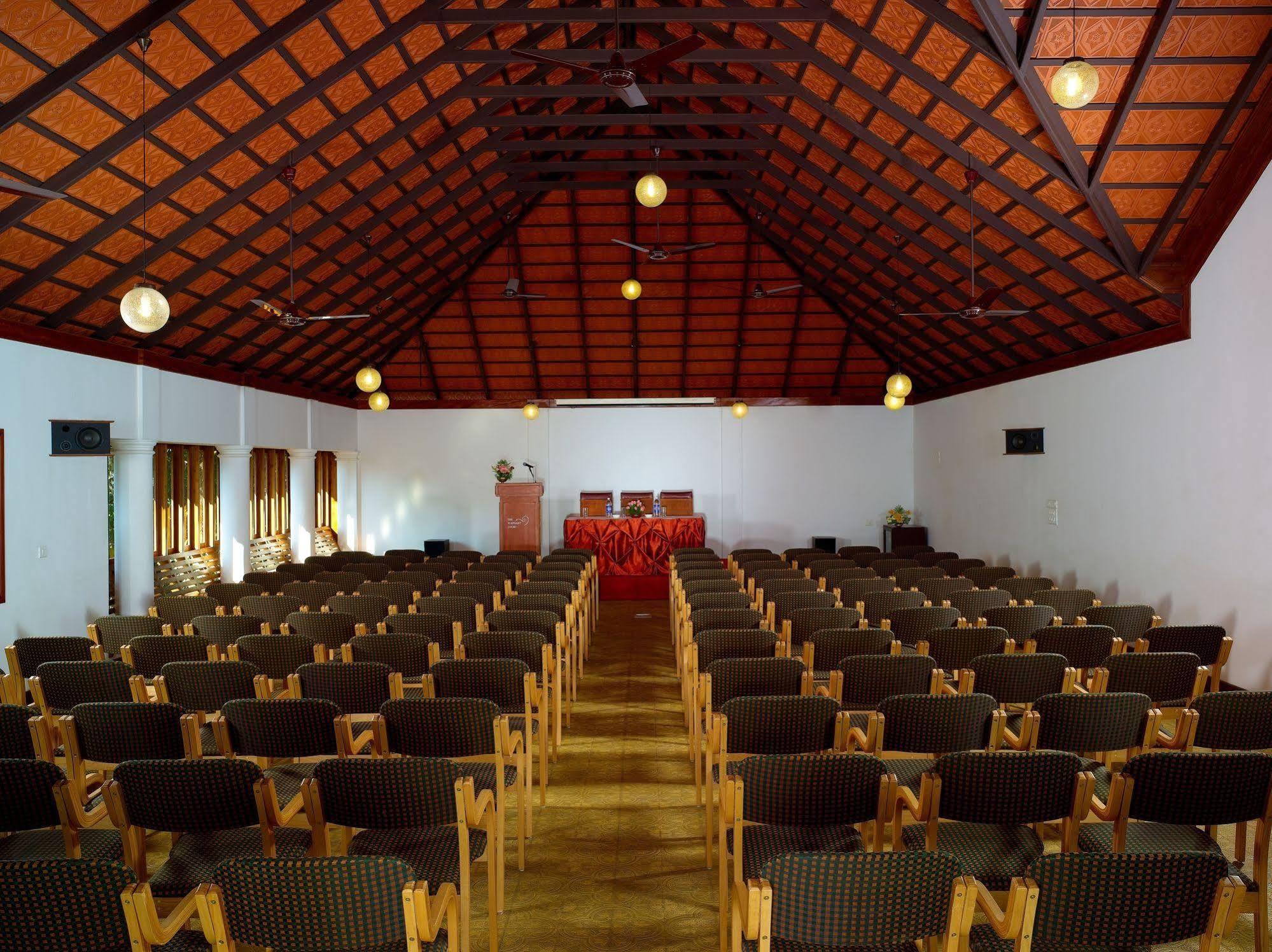 Elephant Court Thekkady Hotel Luaran gambar