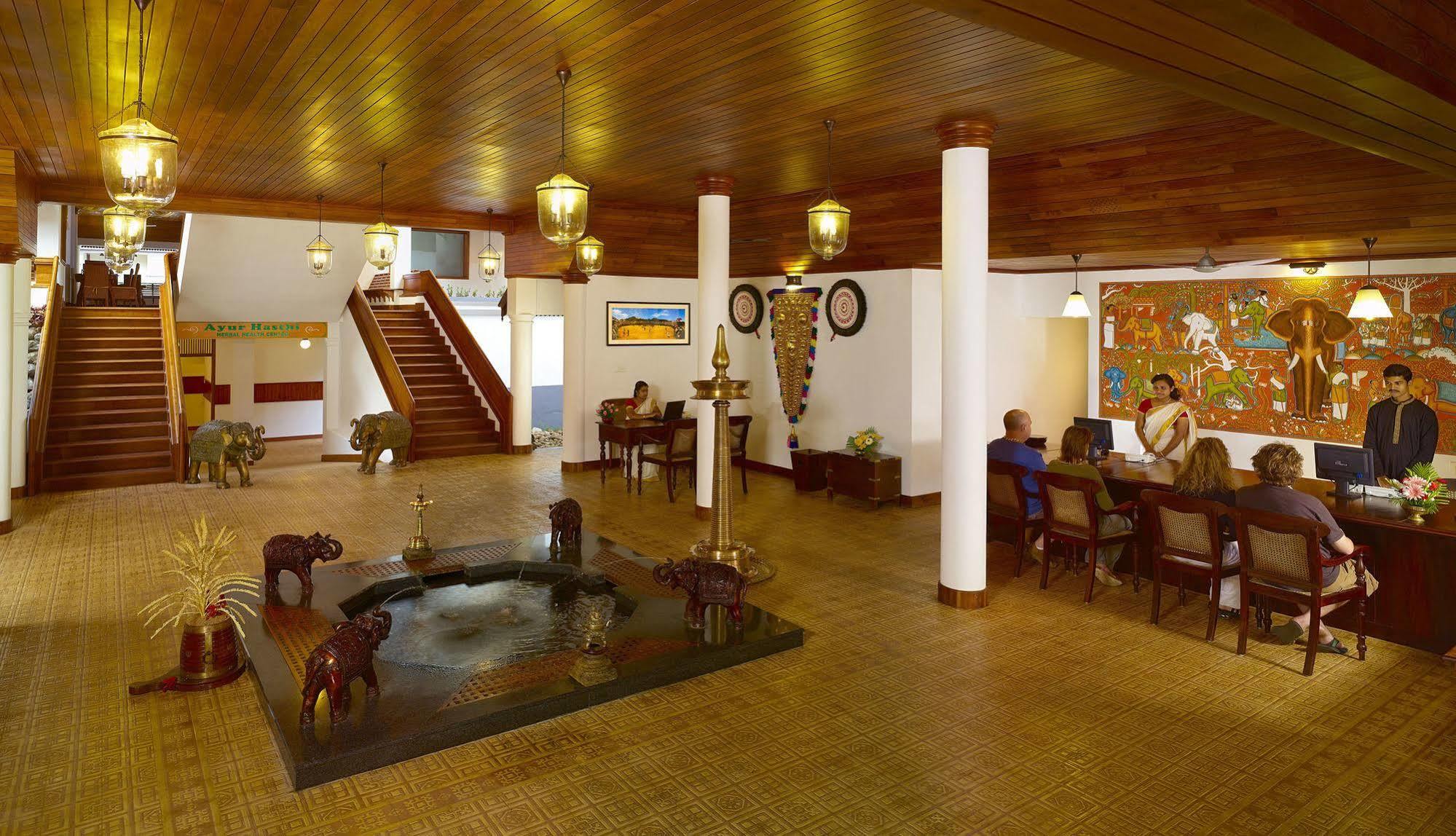 Elephant Court Thekkady Hotel Luaran gambar